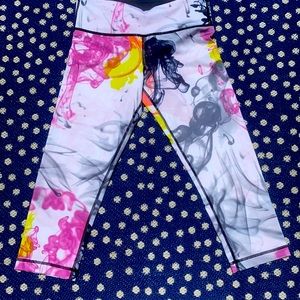 Lululemon Rare! Size 6 Unicorn Tears Crop tights